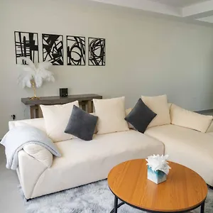Spacious 3br With Own Private Cozy Pool Apartment Koolbaai